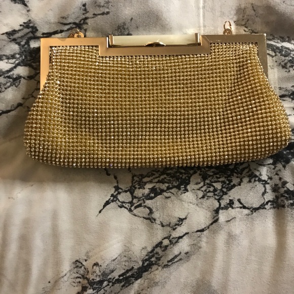 Gold purse/clutch - Picture 3 of 4